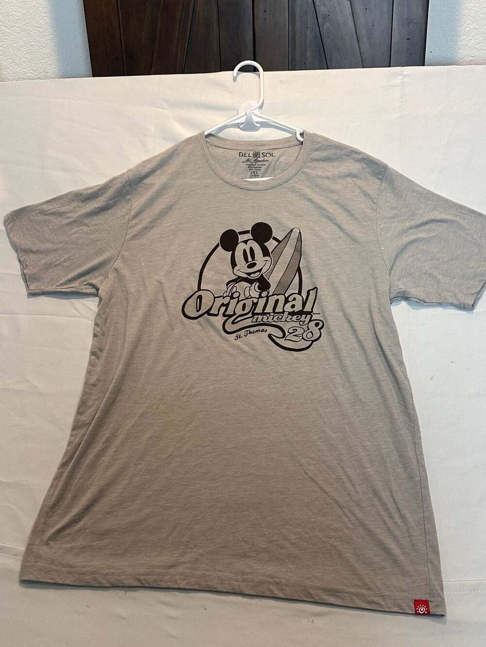 Del Sol Disney Original Mickey St. Thomas 28 Surf Graphic T-Shirt Gray 2XL